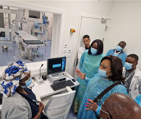 Visita ao Complexo Hospitalar de Doenças Cardio-Pulmonares Cardeal Dom Alexandre do Nascimento (6 de 9)