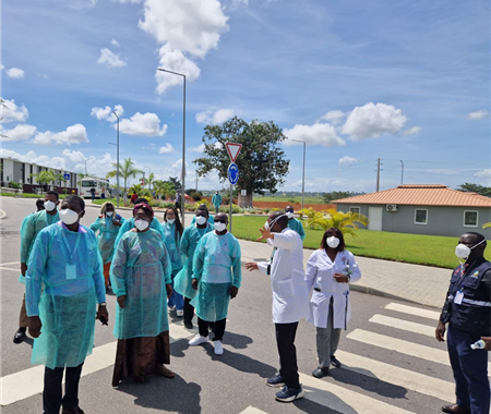 Visita ao Centro Especializado de Tratamento de Endemias e Pandemias (CETEP). (5 of 10)